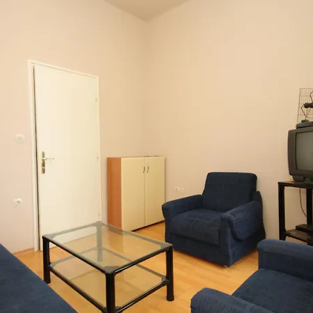 Apartman By The Sea - 7830 Abbázia